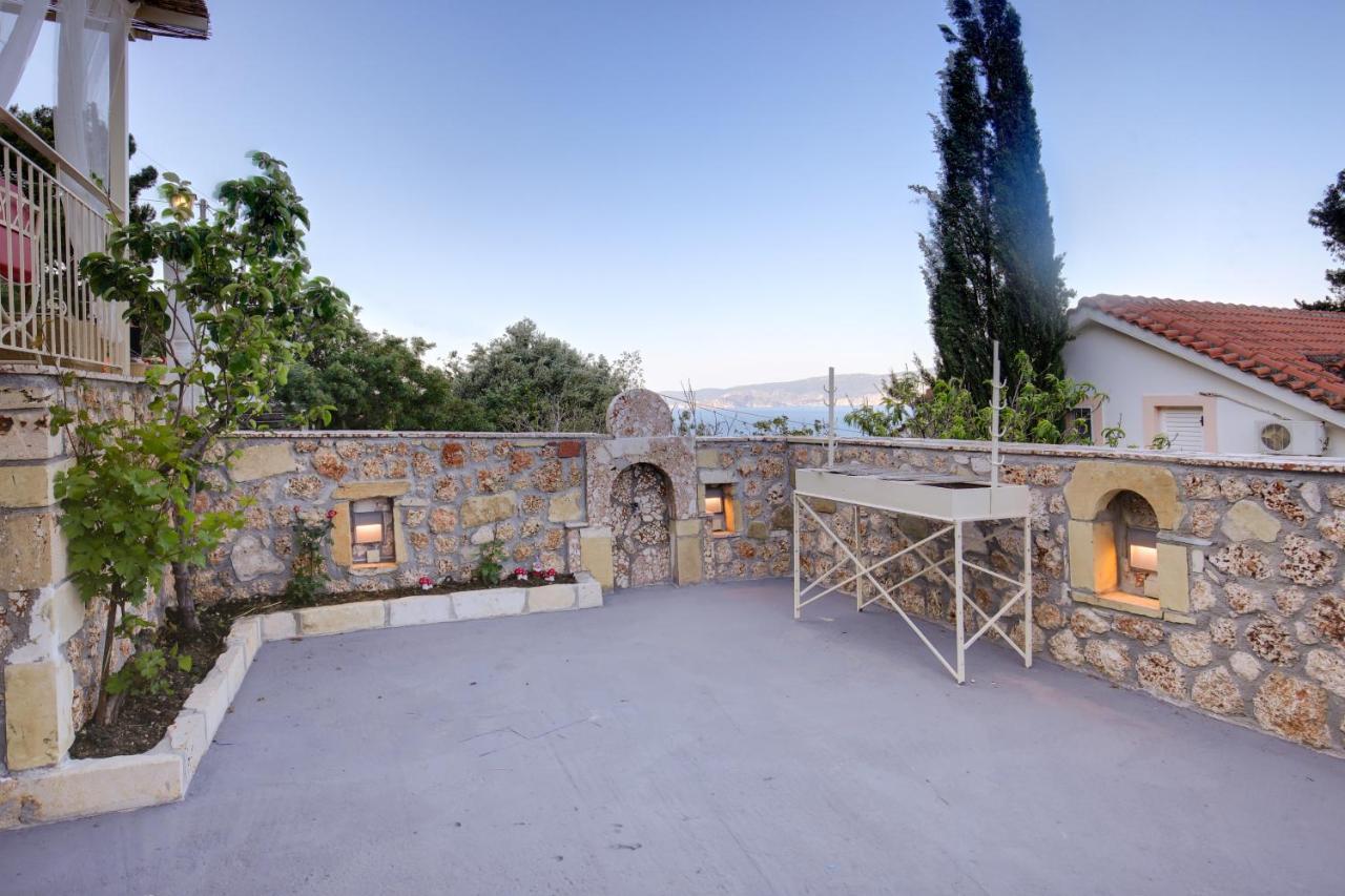 Villa Irene Zola Exterior photo